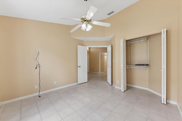 103 Saddle Trail, Royal Palm Beach, FL 33411