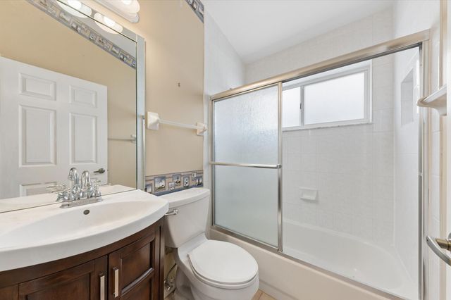 103 Saddle Trail, Royal Palm Beach, FL 33411