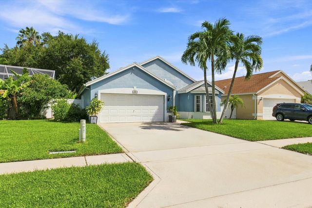 103 Saddle Trail, Royal Palm Beach, FL 33411