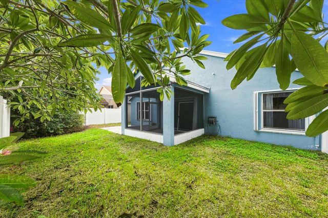 103 Saddle Trail, Royal Palm Beach, FL 33411
