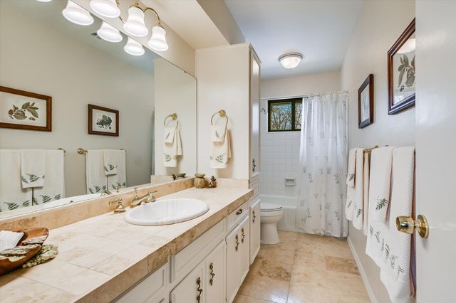 7009 Danwood DR, Austin, TX 78759