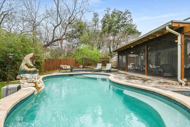 7009 Danwood DR, Austin, TX 78759