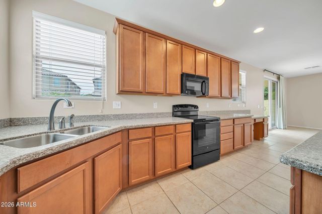 15623 W POINSETTIA Drive, Surprise, AZ 85379