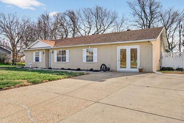 1211 Patton Placd, Oak Grove, KY 42262