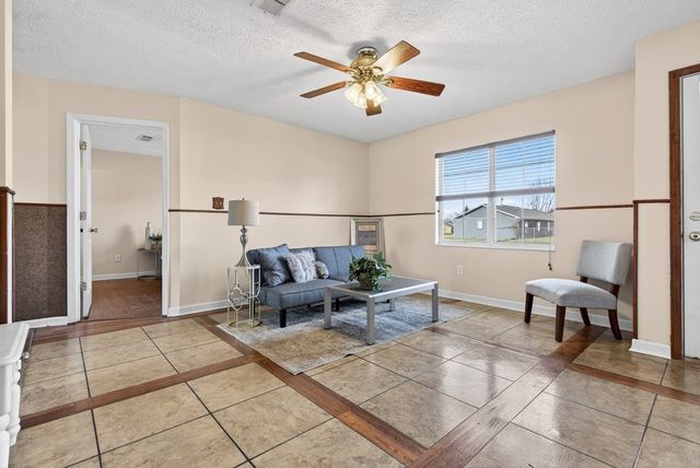 1211 Patton Placd, Oak Grove, KY 42262