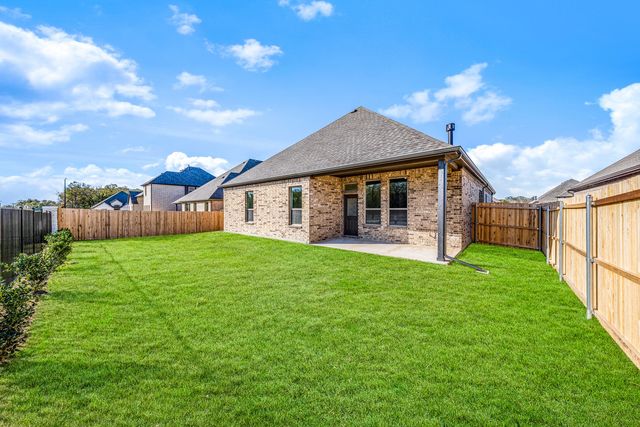 525 Cristo Range, Greenville, TX 75402