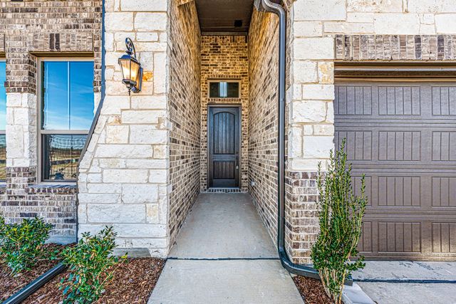 525 Cristo Range, Greenville, TX 75402