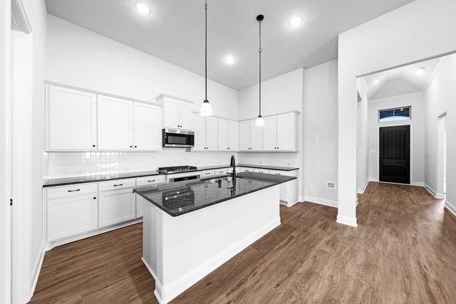 525 Cristo Range, Greenville, TX 75402