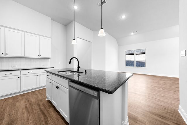 525 Cristo Range, Greenville, TX 75402