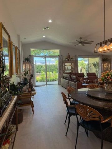 11704 Dove Hollow Avenue, Boynton Beach, FL 33437