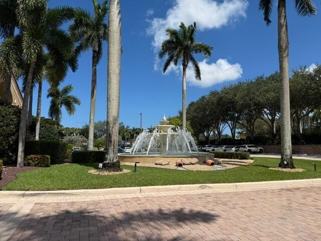 11704 Dove Hollow Avenue, Boynton Beach, FL 33437