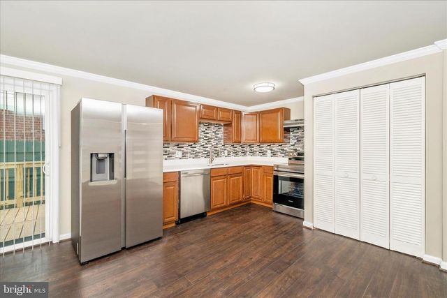 1015 48TH PL NE, Washington, DC 20019