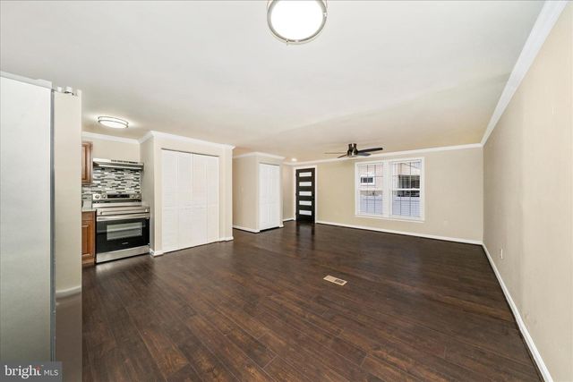 1015 48TH PL NE, Washington, DC 20019