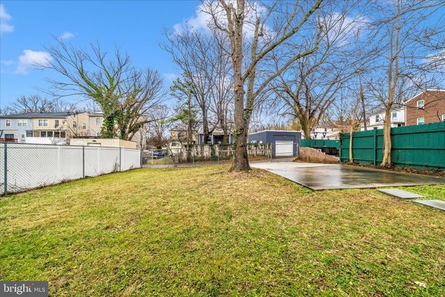 1015 48TH PL NE, Washington, DC 20019