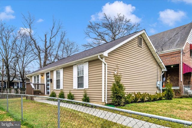 1015 48TH PL NE, Washington, DC 20019