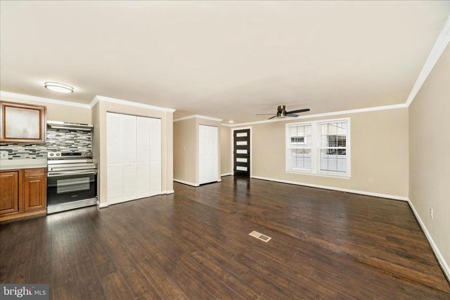 1015 48TH PL NE, Washington, DC 20019