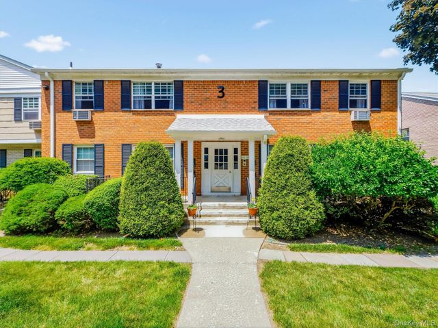 316 Parkside Drive 316, Suffern, NY 10901