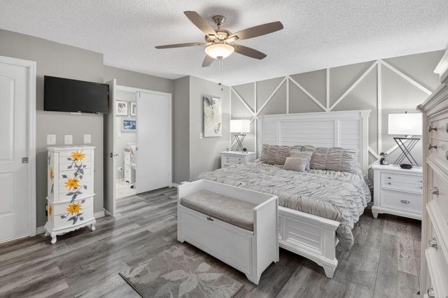 5743 Lakeview Mews Circle, Boynton Beach, FL 33437