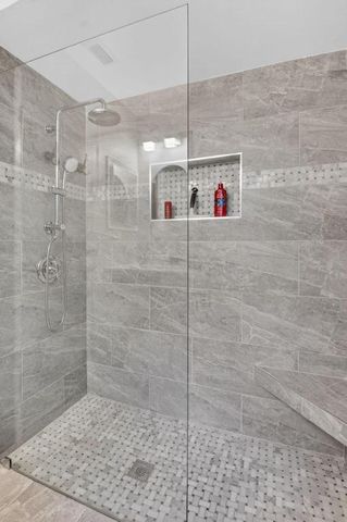 5743 Lakeview Mews Circle, Boynton Beach, FL 33437