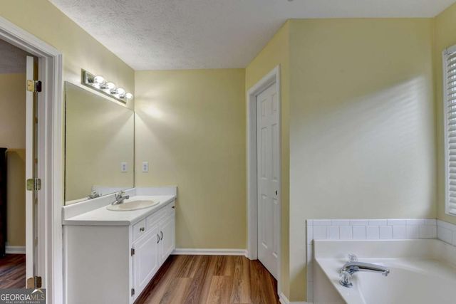 994 Bay Ridge Drive, Lawrenceville, GA 30045