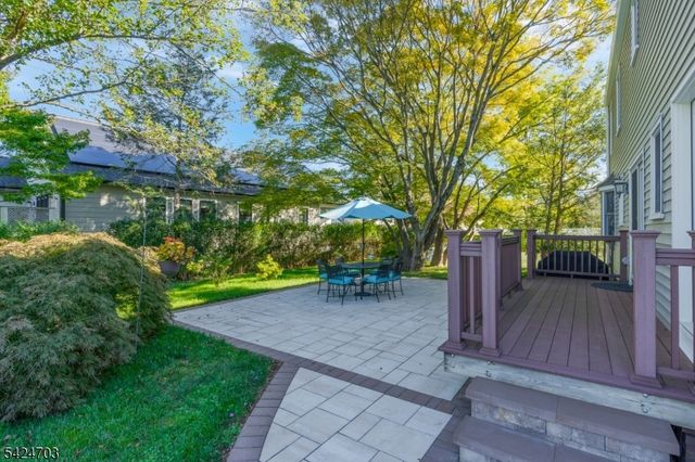 9 Liberty Rd, Bernardsville Boro, NJ 07924