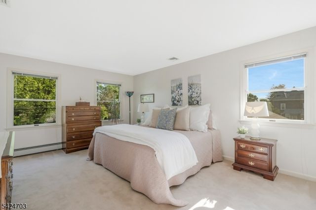 9 Liberty Rd, Bernardsville Boro, NJ 07924