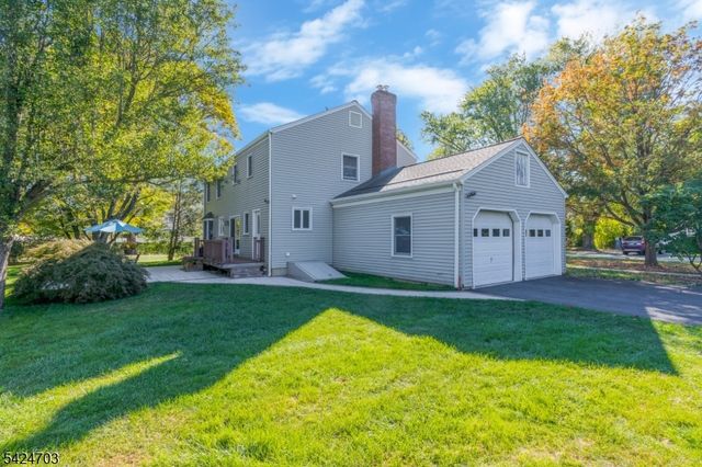 9 Liberty Rd, Bernardsville Boro, NJ 07924
