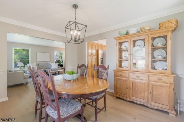9 Liberty Rd, Bernardsville Boro, NJ 07924