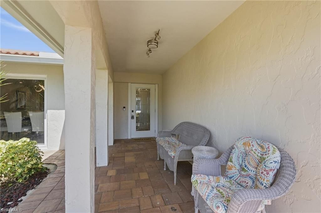 5331 Mayfair CT, CAPE CORAL, FL 33904 — photo 4