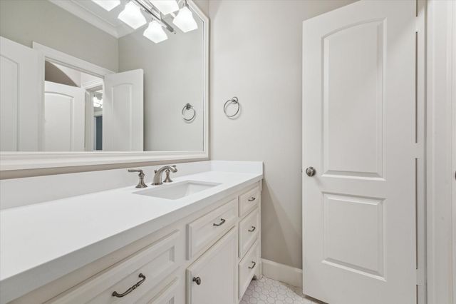 3108 University Boulevard, Houston, TX 77005