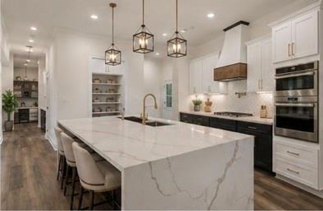 101 Bermuda Circle, Montgomery, TX 77356