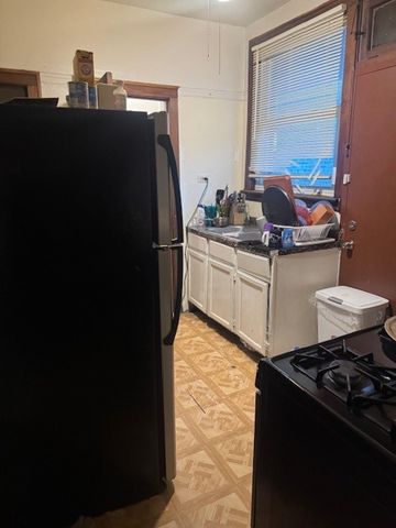 1473 W 77th Street, Chicago, IL 60620