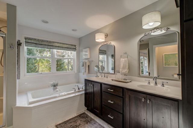 1425 Monterey Court, Stillwater, MN 55082