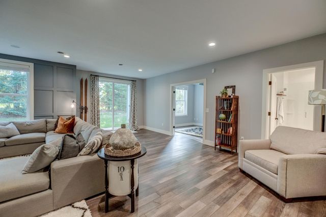 1425 Monterey Court, Stillwater, MN 55082