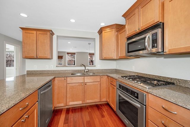 1732 Main Street 205, Concord, MA 01742