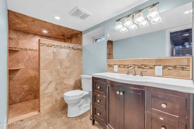 17 Sadowski Street, East Brunswick, NJ 08816