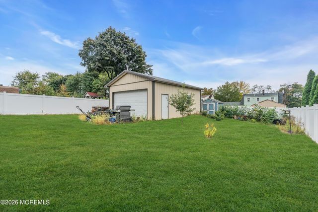 17 Sadowski Street, East Brunswick, NJ 08816