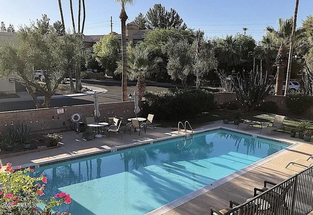 7401 E NORTHLAND Drive 6, Scottsdale, AZ 85251