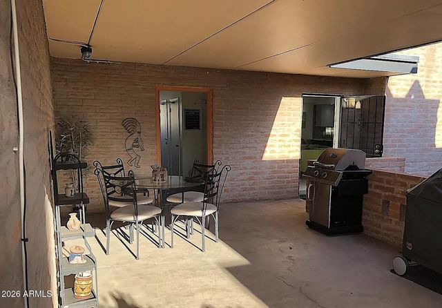 7401 E NORTHLAND Drive 6, Scottsdale, AZ 85251