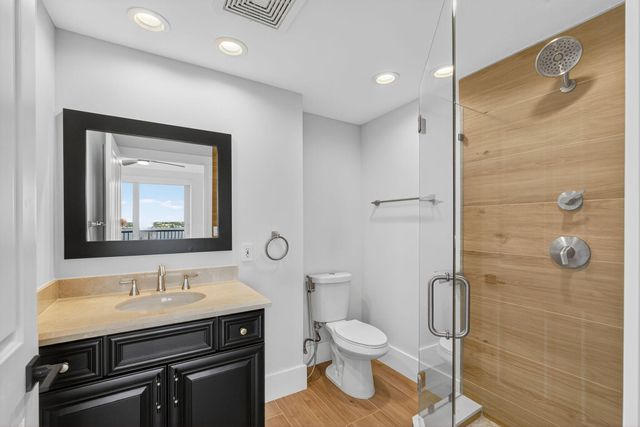 5150 N Ocean Drive 1201, Singer Island, FL 33404
