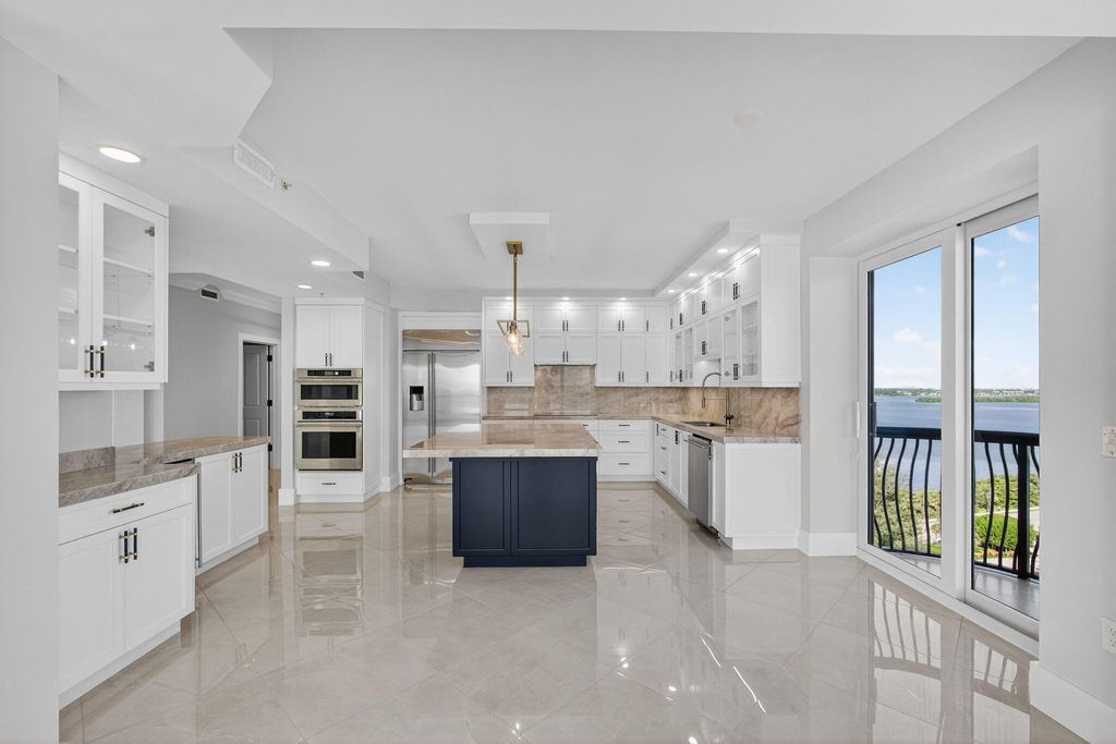 5150 N Ocean Drive 1201, Singer Island, FL 33404