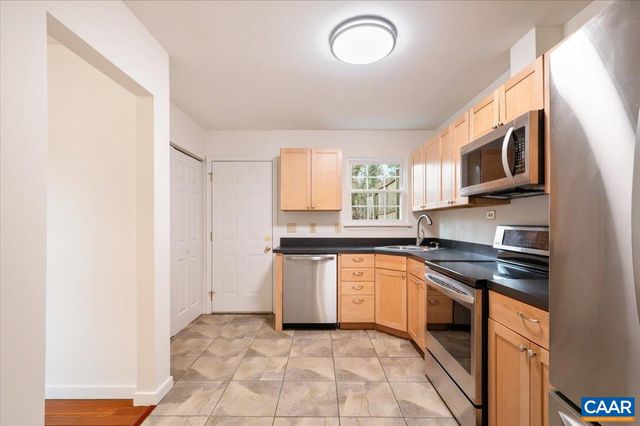 803 ORANGEDALE AVE, Charlottesville, VA 22903