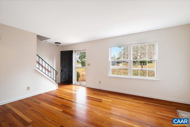 803 ORANGEDALE AVE, Charlottesville, VA 22903