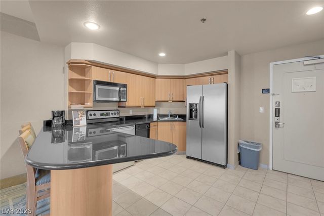 211 East Flamingo Road 615, Las Vegas, NV 89169