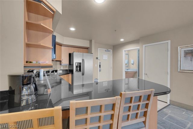 211 East Flamingo Road 615, Las Vegas, NV 89169