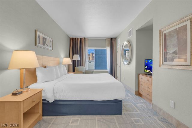 211 East Flamingo Road 615, Las Vegas, NV 89169