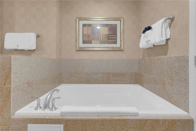 211 East Flamingo Road 615, Las Vegas, NV 89169