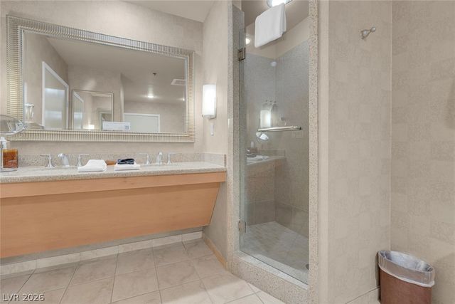 211 East Flamingo Road 615, Las Vegas, NV 89169