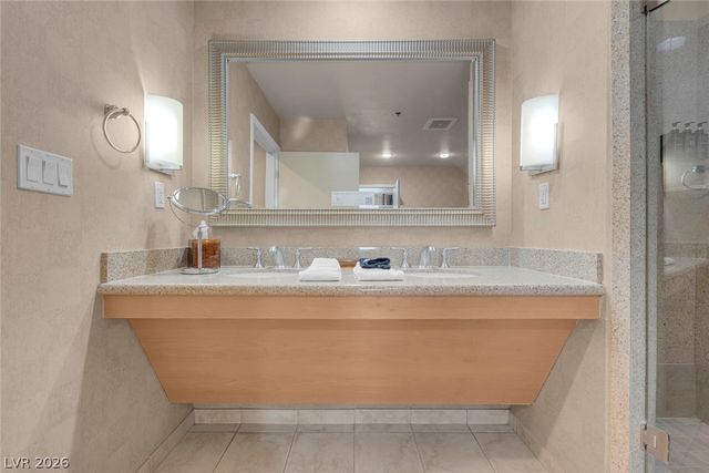 211 East Flamingo Road 615, Las Vegas, NV 89169