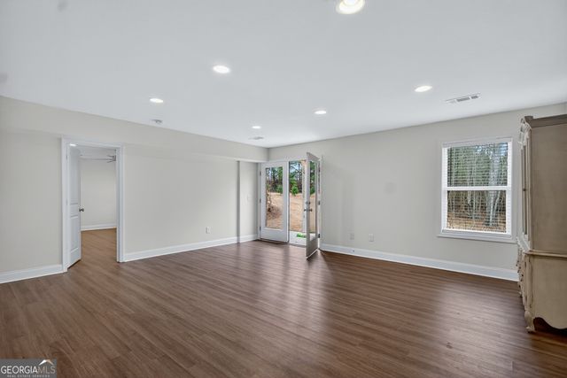 209 Grace Court, Lagrange, GA 30241